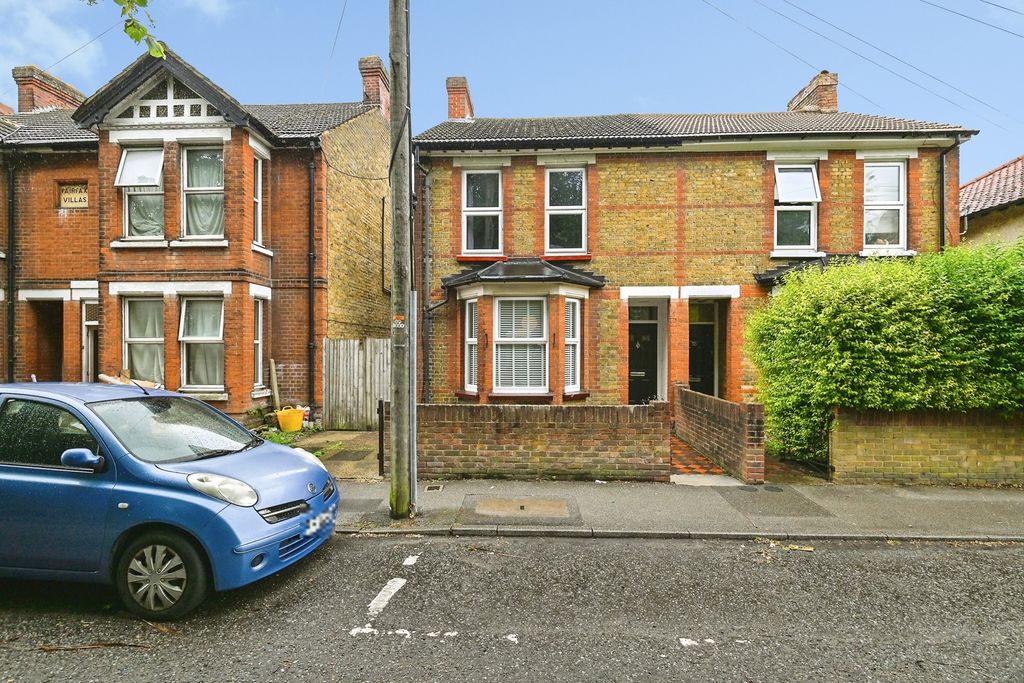 Property photo 1 of 19 Pbox-Img.Jpg