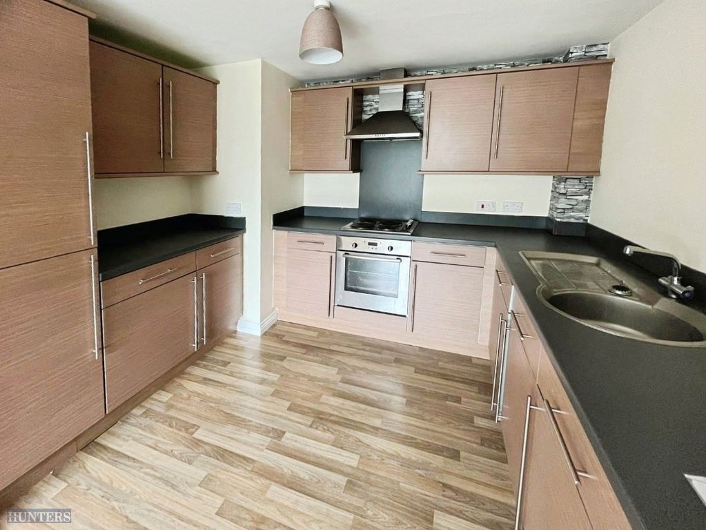 Property photo 3 of 5 Pbox-Img.Jpg