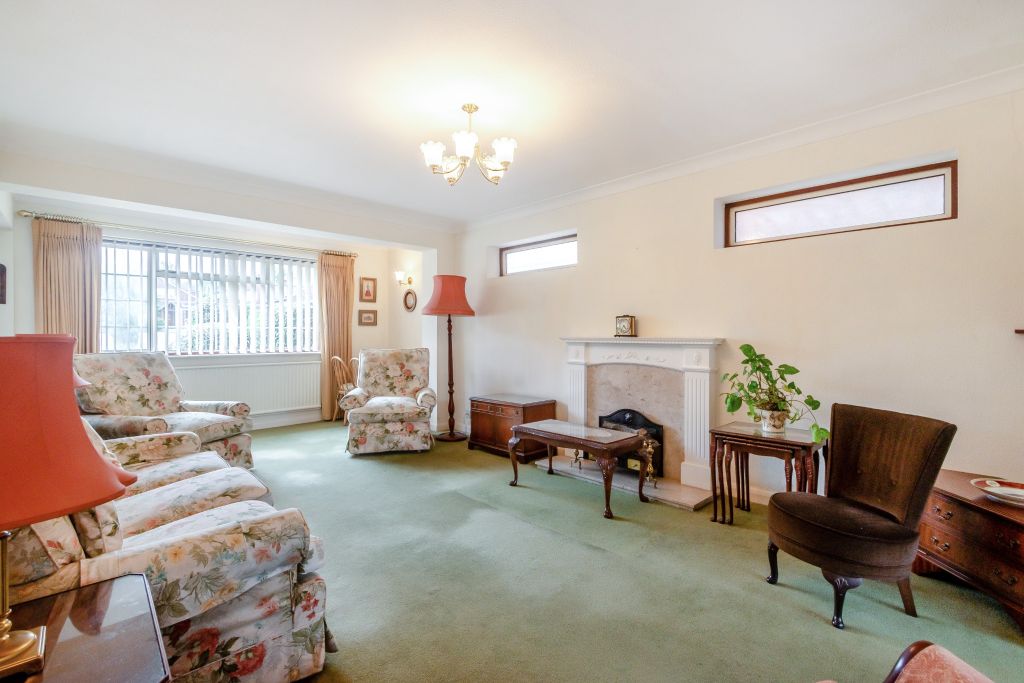 Property photo 3 of 13