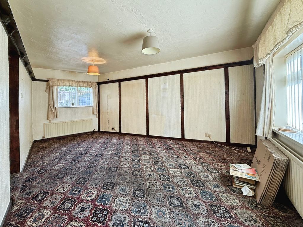 Property photo 3 of 17 Photo 17