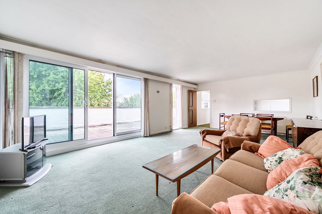 Property photo 2 of 19 1521076 (14).Jpg