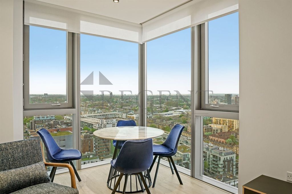 Property photo 3 of 13 Dining Area