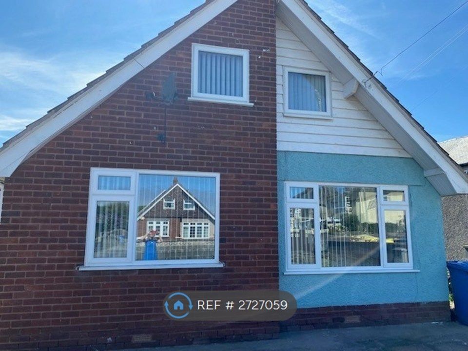 Property photo 1 of 12 Front