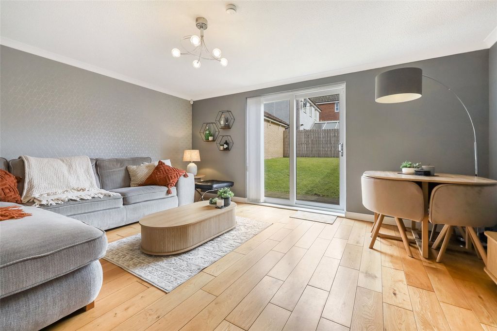 Property photo 3 of 21 Picture No. 15