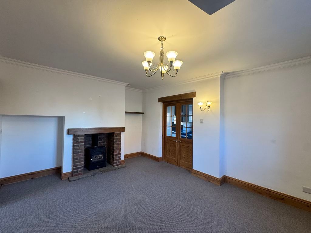 Property photo 3 of 14 Photo 5