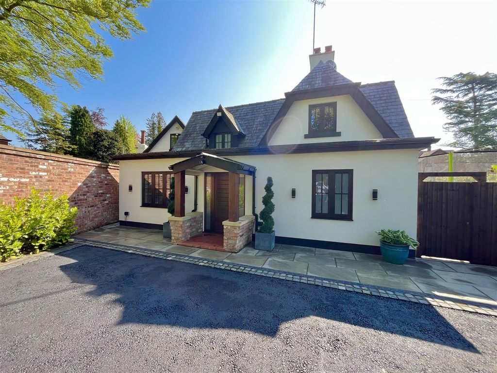 Property photo 1 of 35