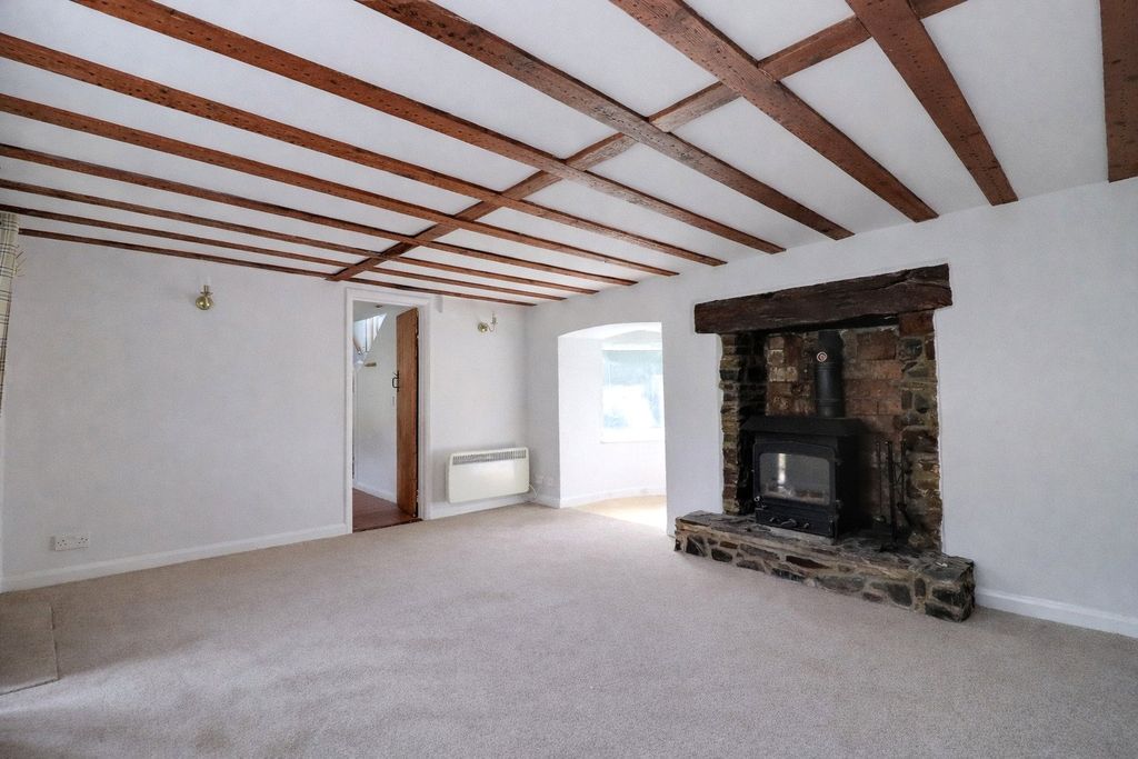 Property photo 3 of 13 3 - Picture No. 11