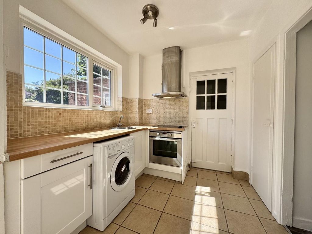 Property photo 2 of 6 2