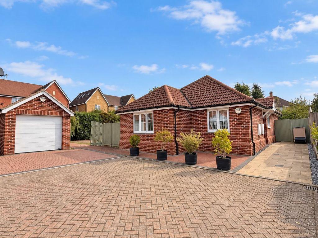 Property photo 1 of 19