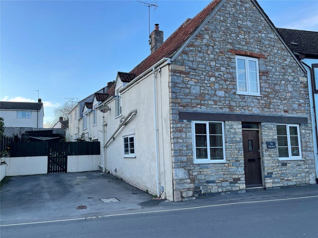 Property photo 1 of 27 Picture No. 77