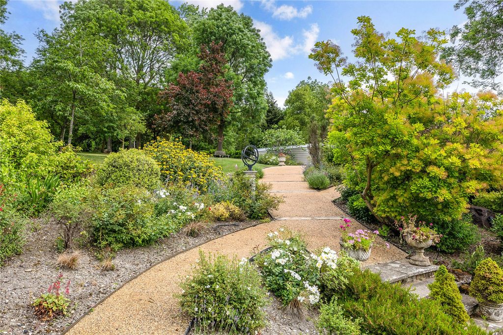 Additional image 20 of 6 bed detached house for saleEggington, Leighton Buzzard, Bedfordshire LU7