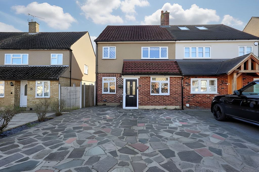 Property photo 1 of 33