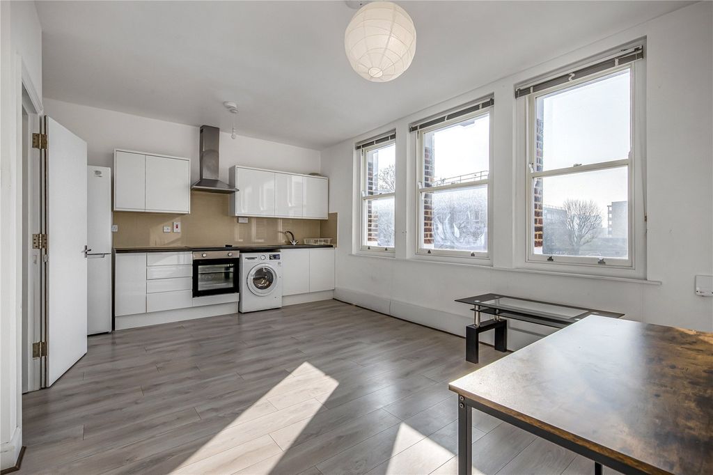 Property photo 1 of 10 Picture No. 01