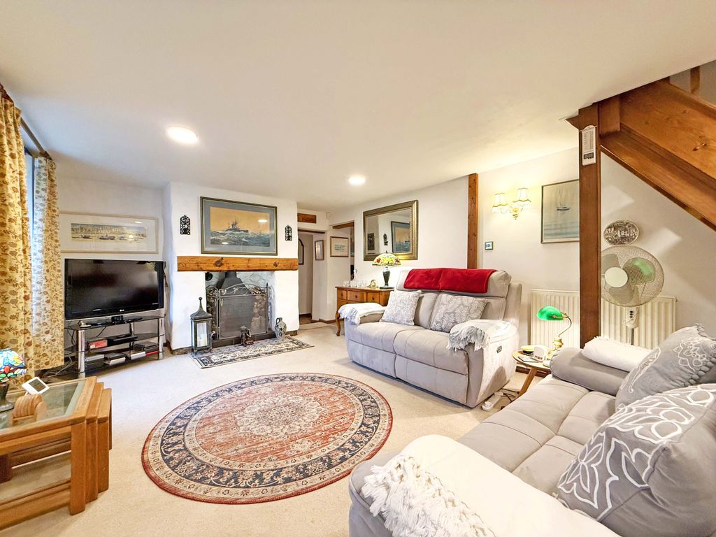 Property photo 3 of 20 Photo 3