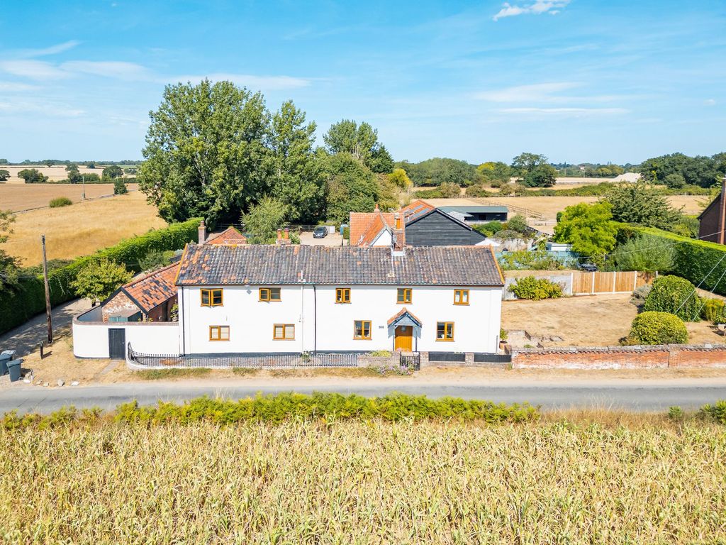 Property photo 1 of 33