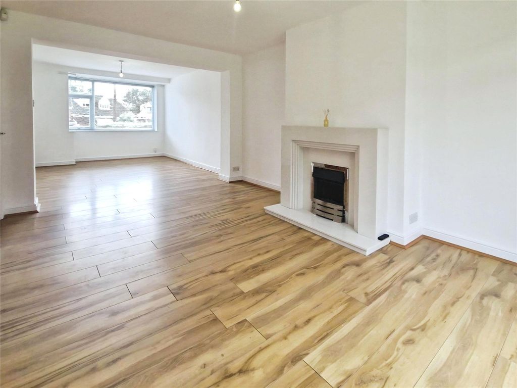Property photo 3 of 20 Picture No. 10