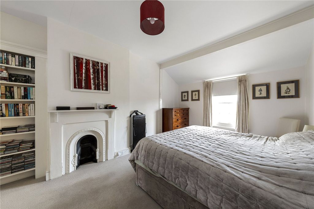 Additional image 20 of 6 bed detached house for saleGeorge Eliot Close, Witley, Godalming, Surrey GU8