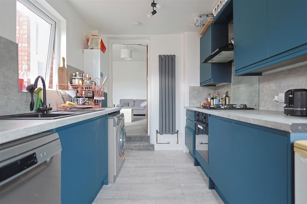 Property photo 3 of 14 B9C092A6-75F8-4576-A992-052Df1B0955C.Jpeg