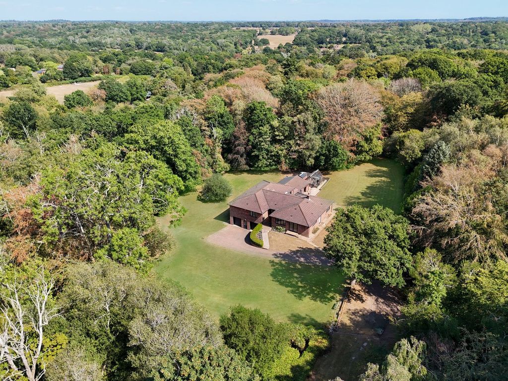 Property photo 3 of 16