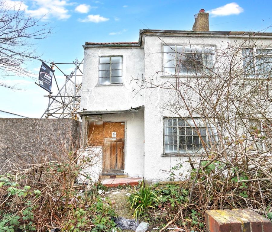 Property photo 1 of 20