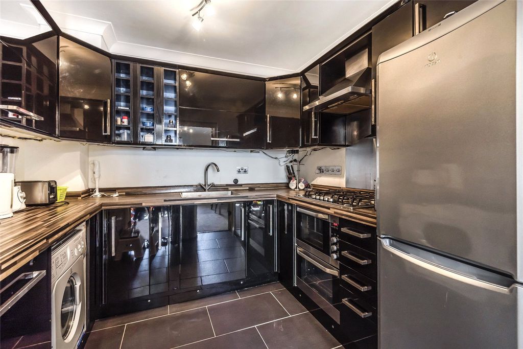 Property photo 2 of 6 Picture No. 02