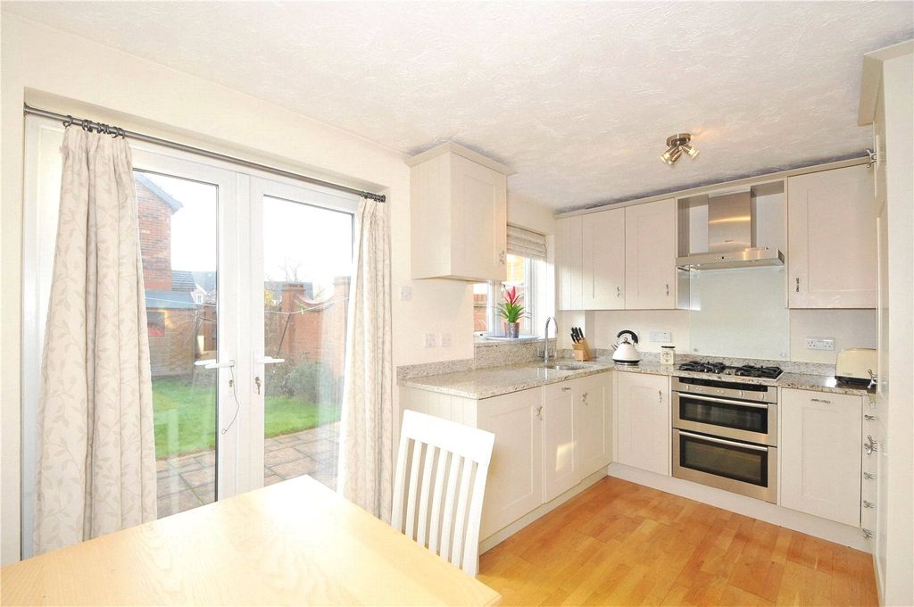 Property photo 3 of 9 Picture No. 05