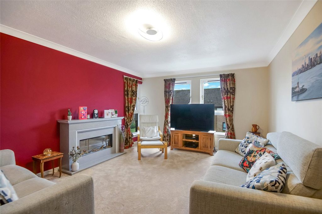 Property photo 3 of 20 Picture No. 06