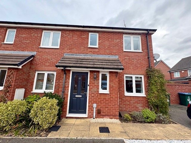 Property photo 1 of 10 Front