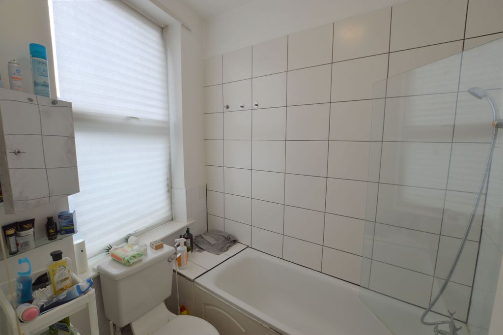 Property photo 3 of 3