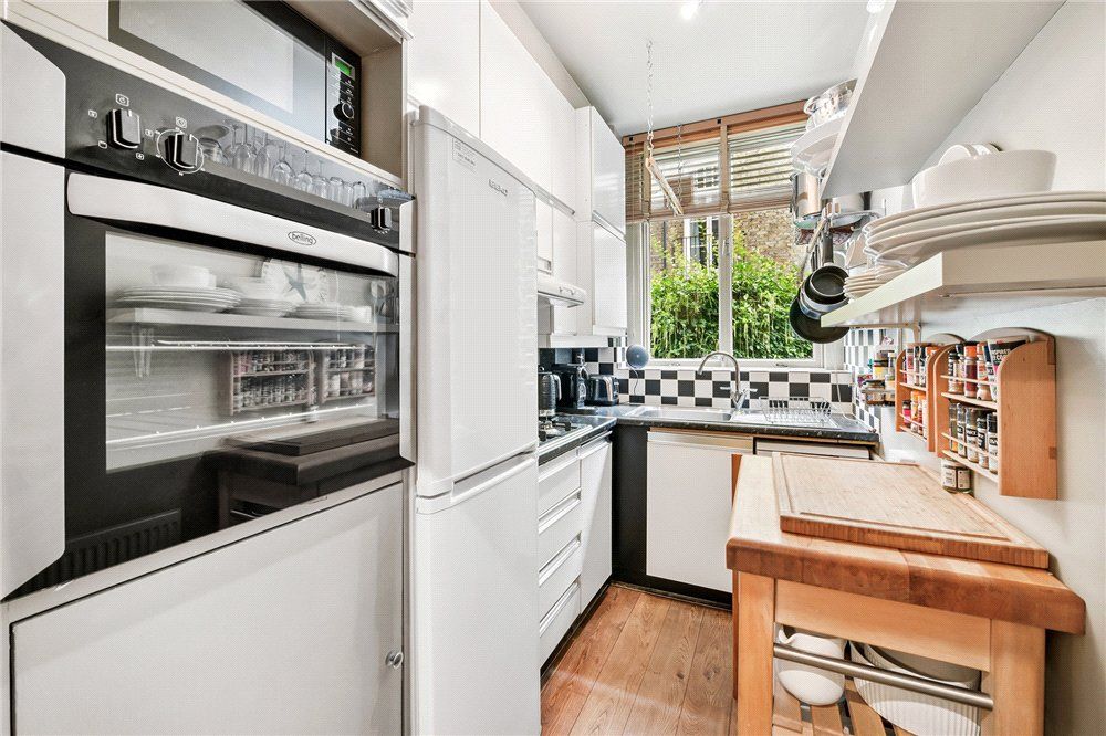 Property photo 3 of 14 Picture No. 10