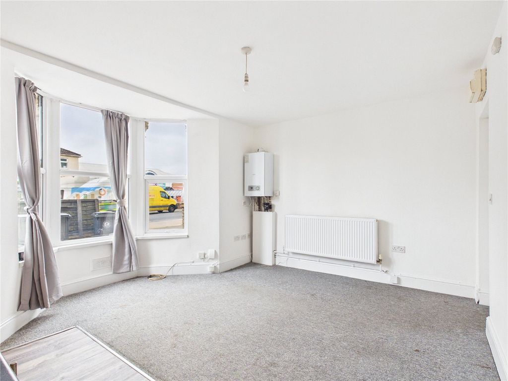 Property photo 2 of 7 Picture No. 03