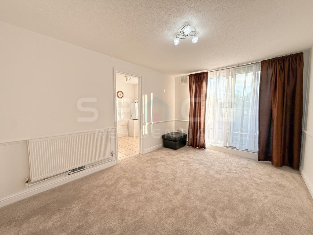 Property photo 2 of 12 Living Room