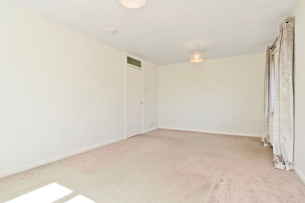 Property photo 3 of 12 Property Image 3