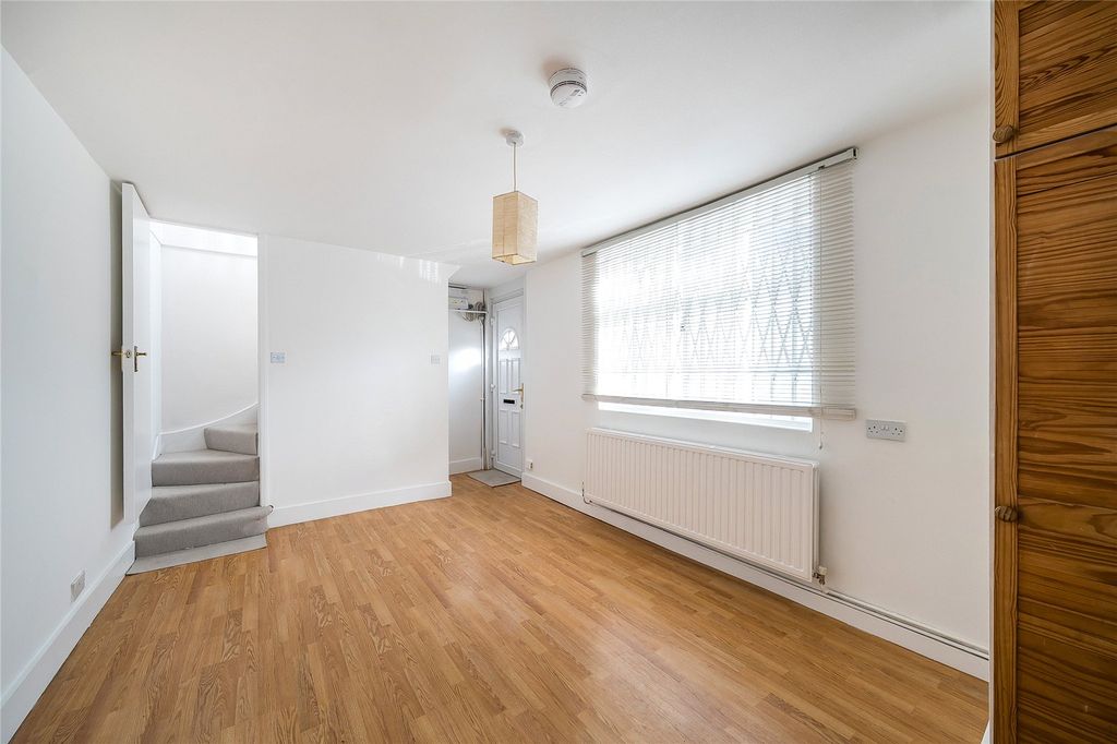 Property photo 1 of 14 Picture No. 15