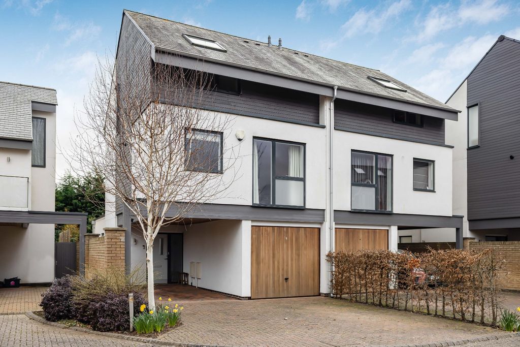 Property photo 1 of 14 Picture No. 02