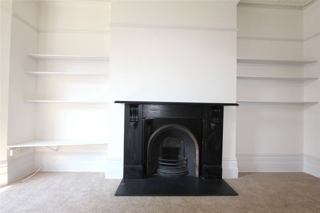 Property photo 3 of 13 Picture No. 28