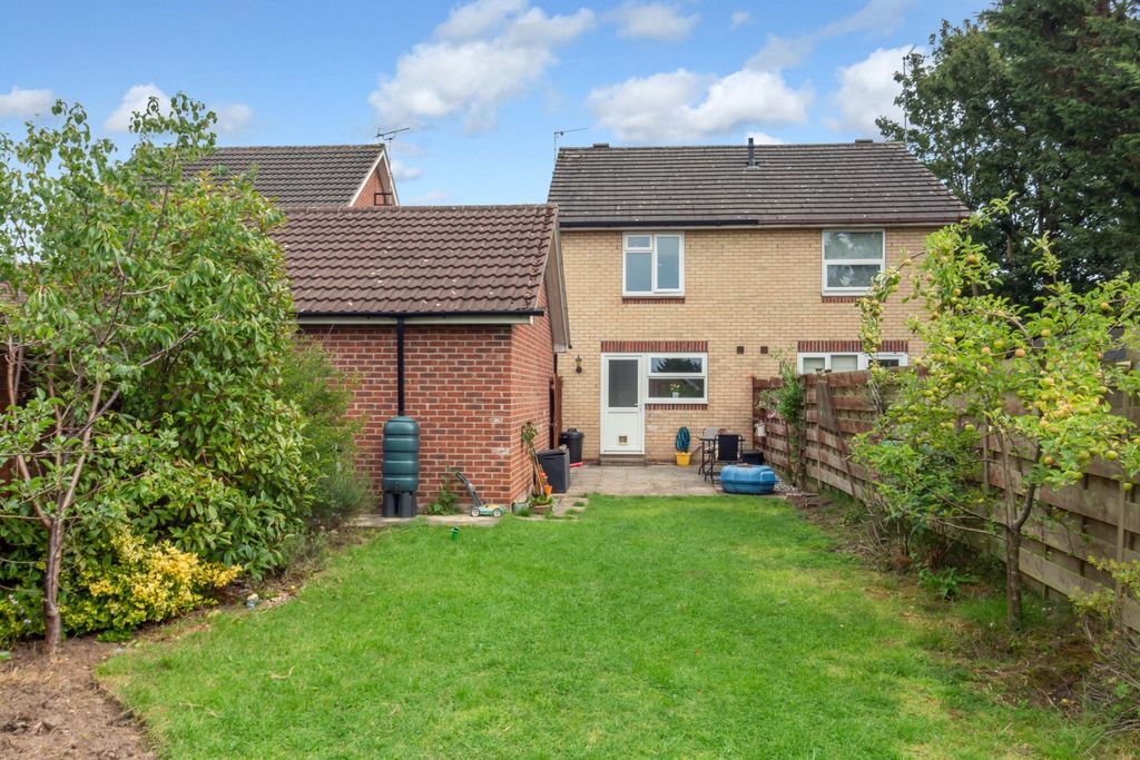 Property photo 3 of 17 Img_2341