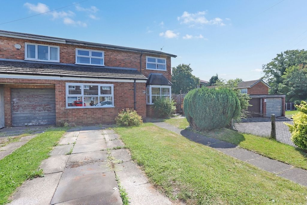 Property photo 1 of 18