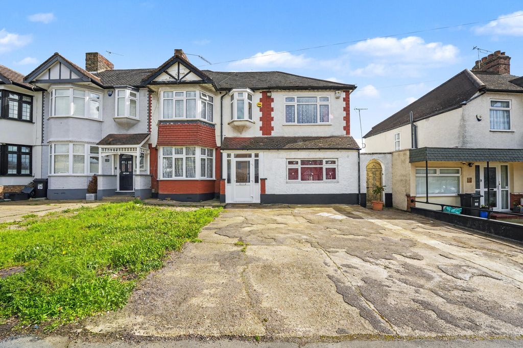 Property photo 1 of 26