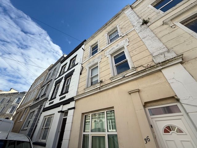 Property photo 2 of 6 Img_2284