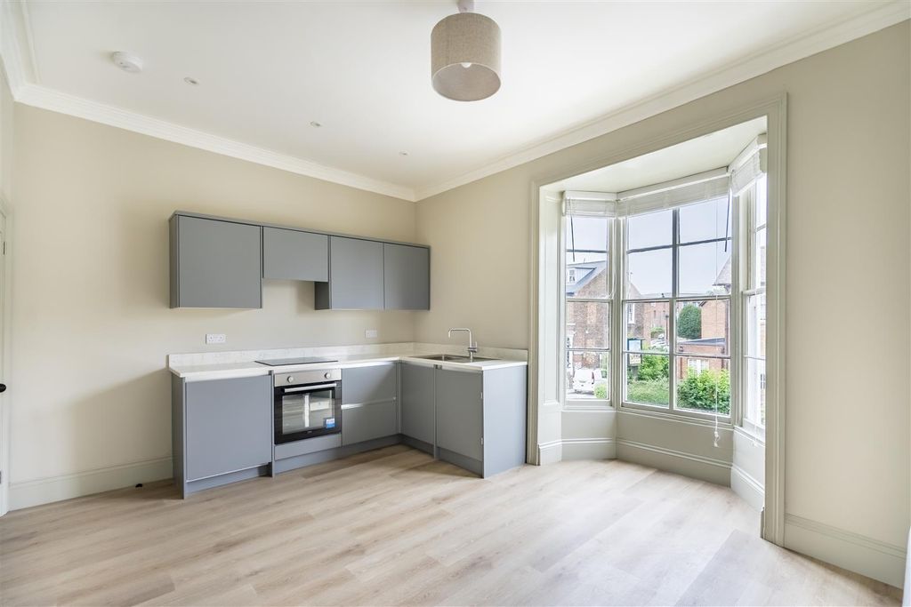 Property photo 1 of 9 67Hr-9.Jpg