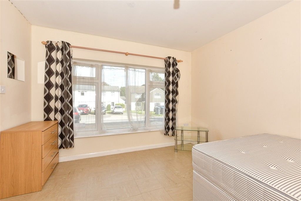 Property photo 1 of 9 Bedroom 4