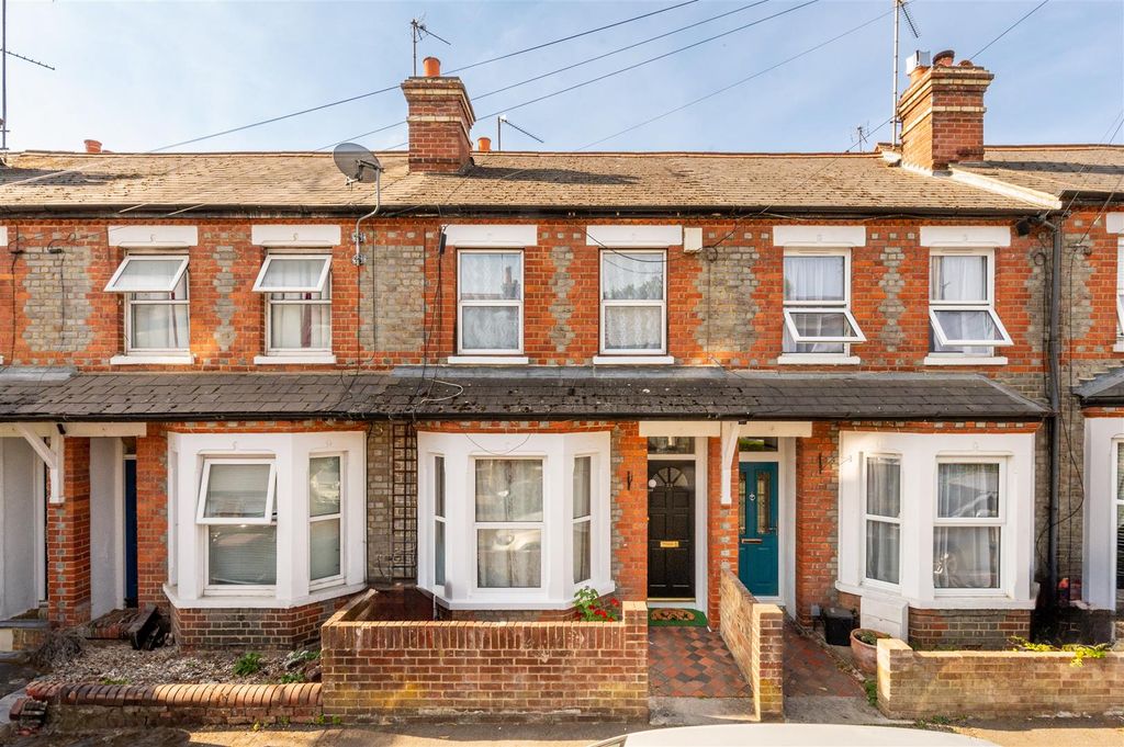 Property photo 1 of 12