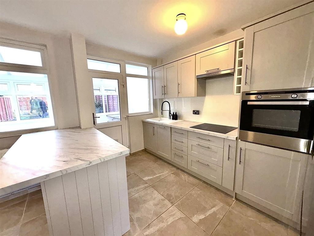 Property photo 2 of 9 Kitchen...Jpg