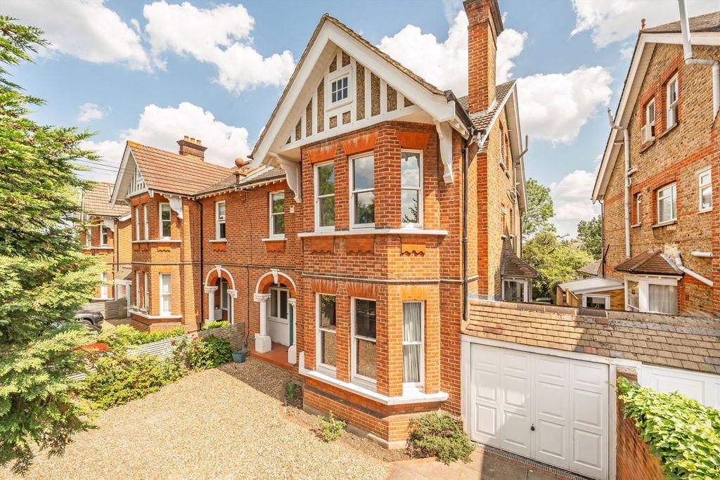 Property photo 1 of 7