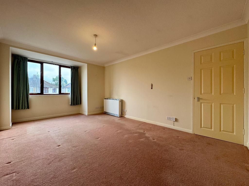 Property photo 3 of 9 Photo 3