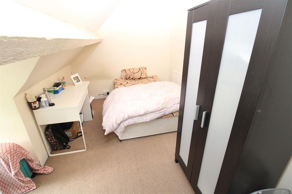 Additional image 7 of Room to rentBroadway, Pontypridd CF37