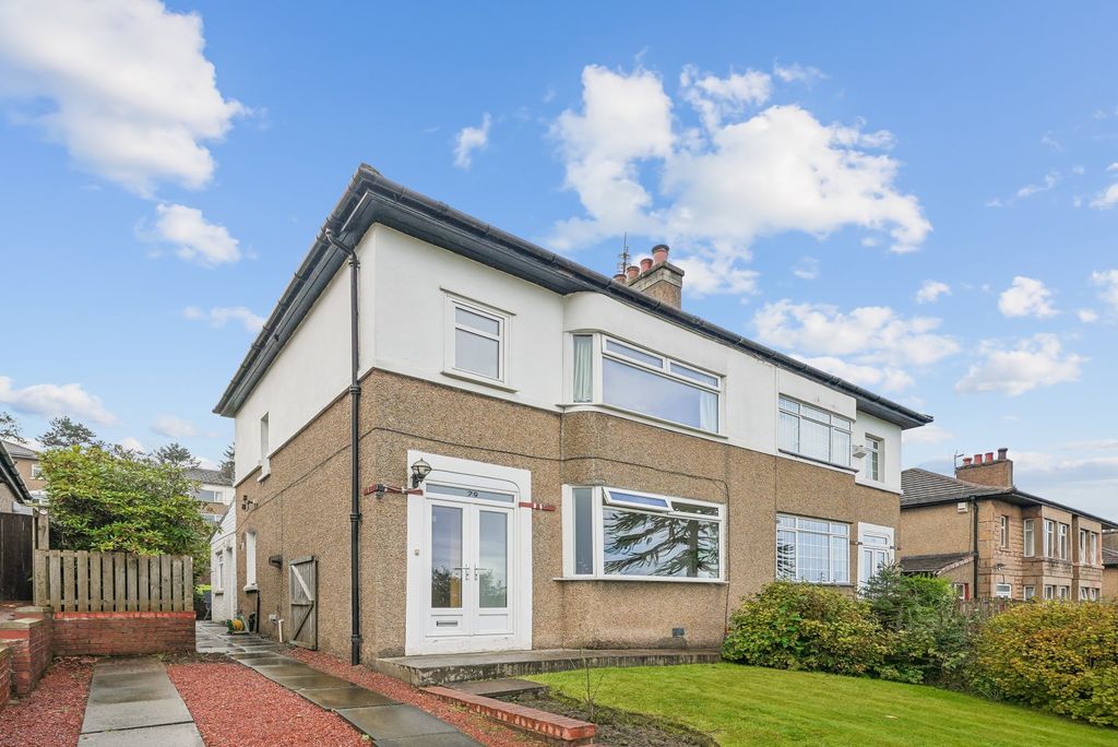 Property photo 1 of 32 Picture No. 02