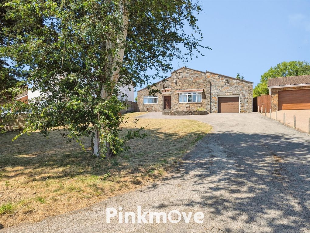 Property photo 1 of 27
