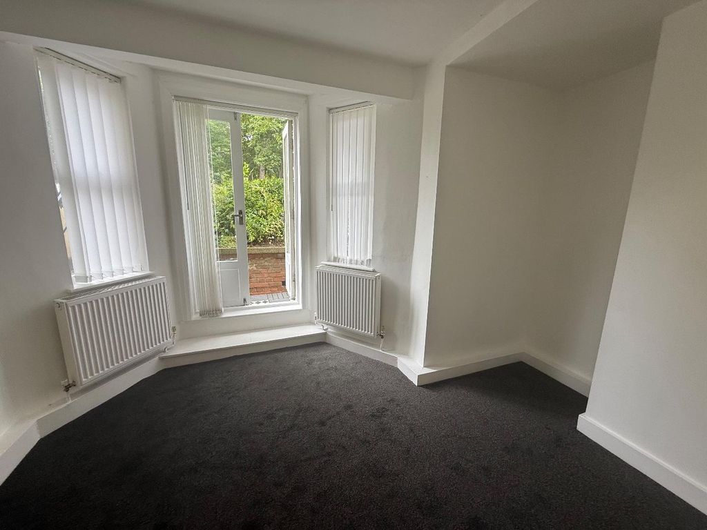 Property photo 3 of 12 Tempimageocz5BT.Jpg